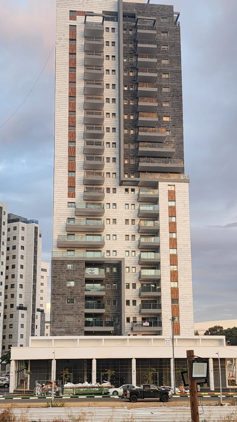 מגרש  500 כרמי הנדיב