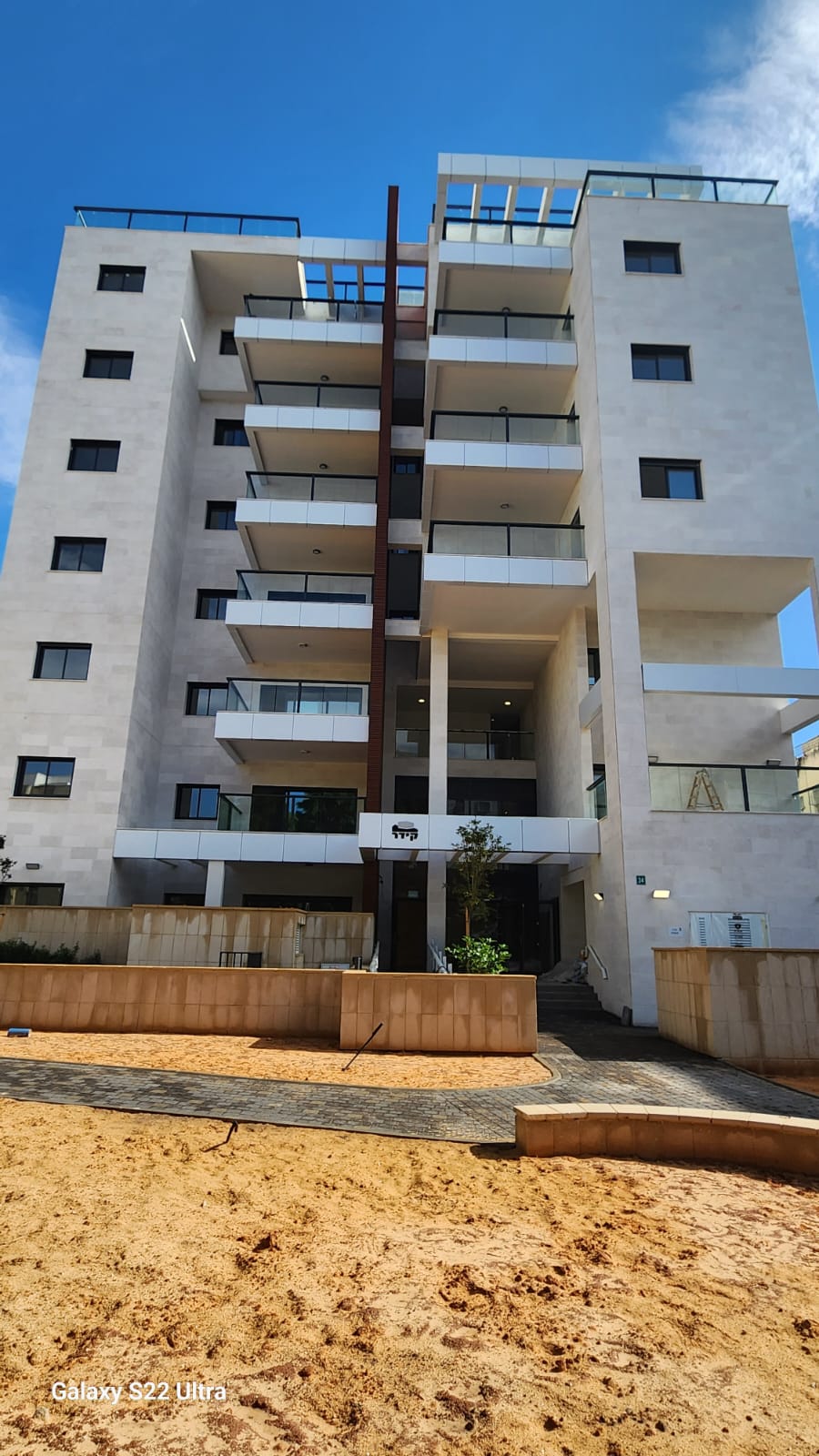 חנקין 28